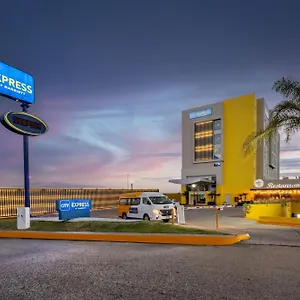 Express By Marriott Guadalajara Aeropuerto Hotel